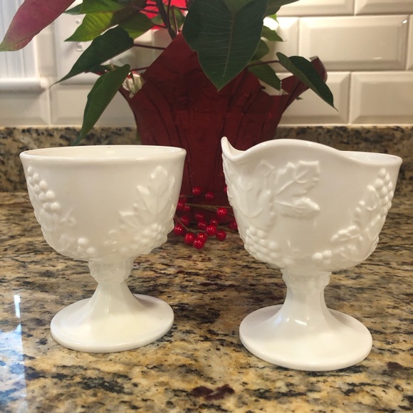 Indiana Glass Colony Harvest Grape Milk Glass Sugar and Creamer Set - Picture 1 of 5